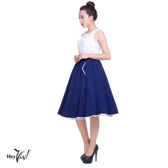 Navy Blue Cotton Flare Full Skirt w White Piping and Pockets Sz Medium - Hey Viv - Picture 3 of 5
